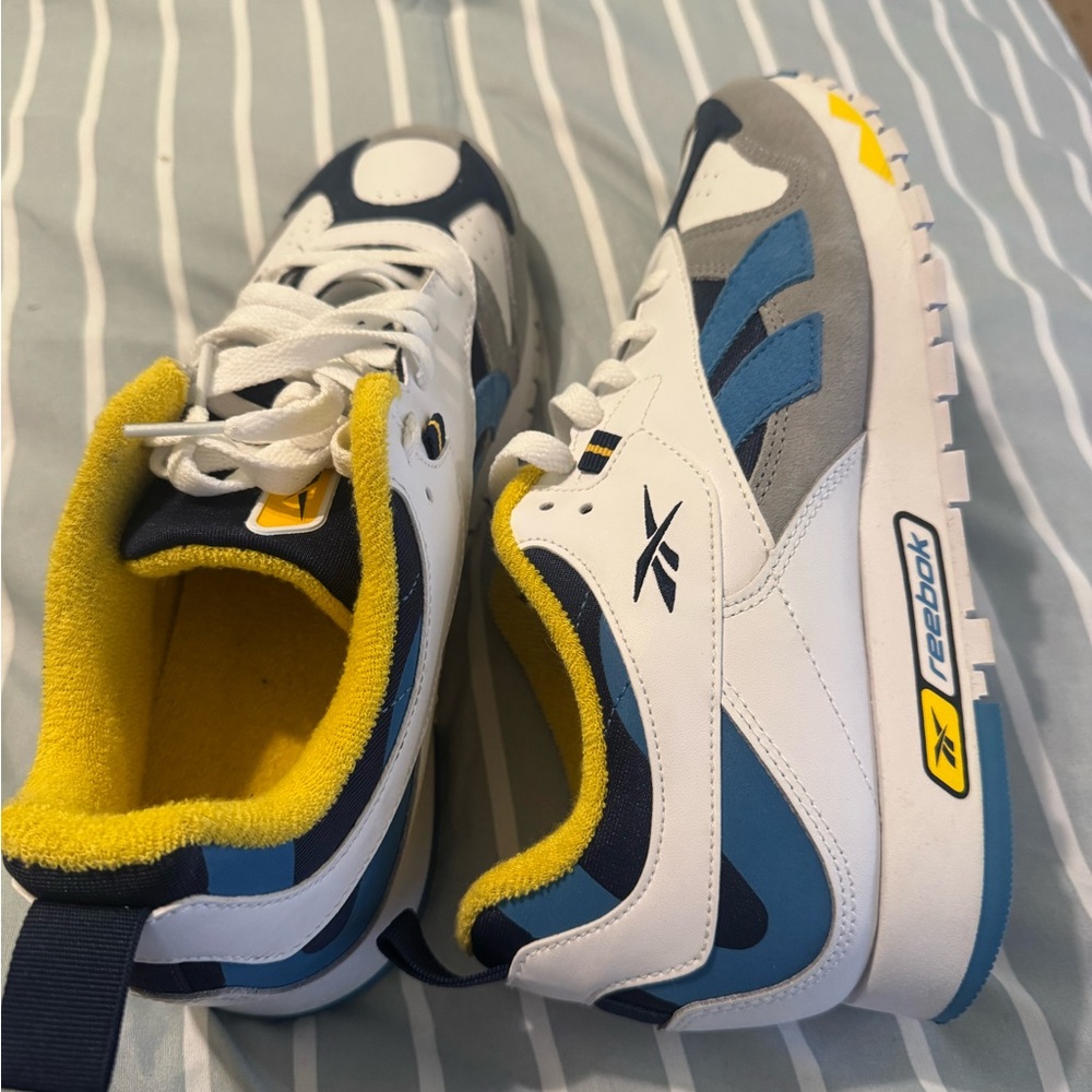 Reebok Kids' Blue and White Sneakers